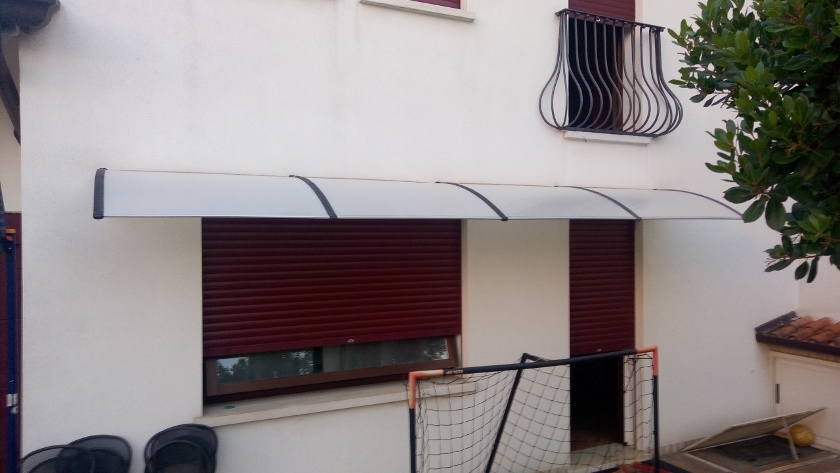 Lastra in Policarbonato per Pensilina