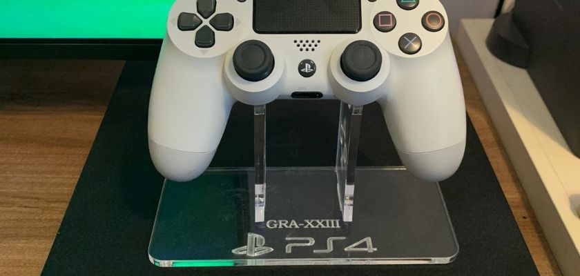 porta_joystick_plexiglass