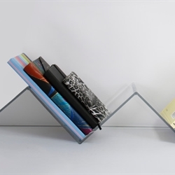 libreria in plexiglass